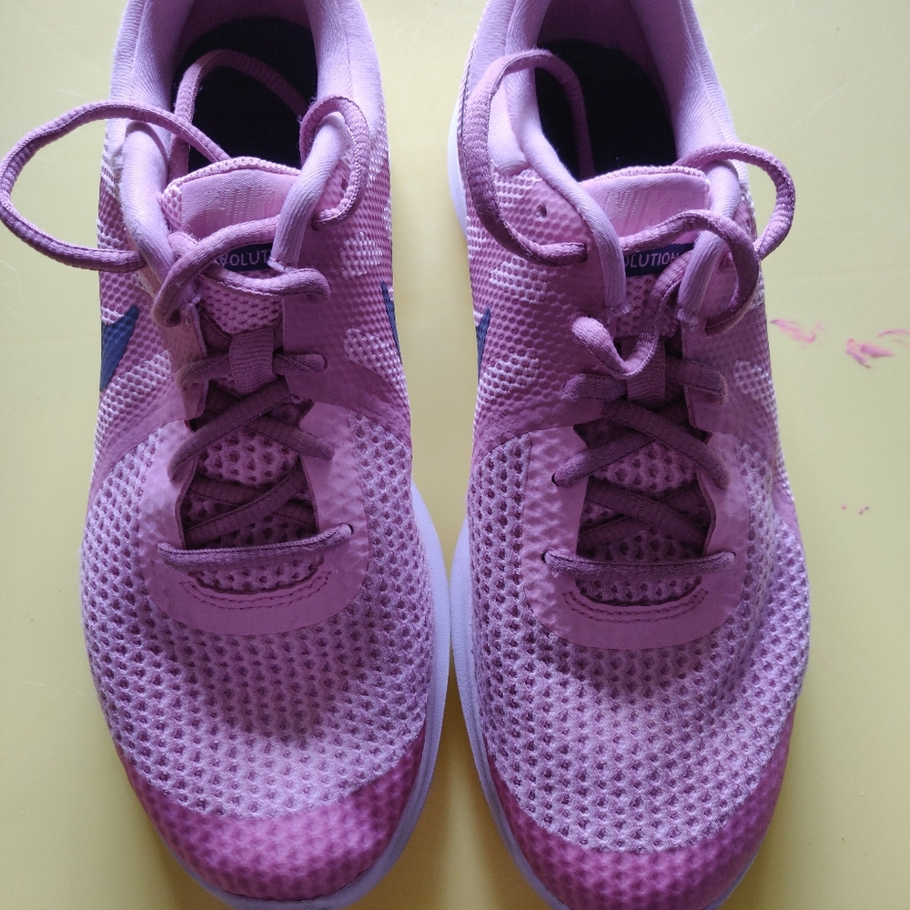 Nike Revolution 4 Sneakers - Kids